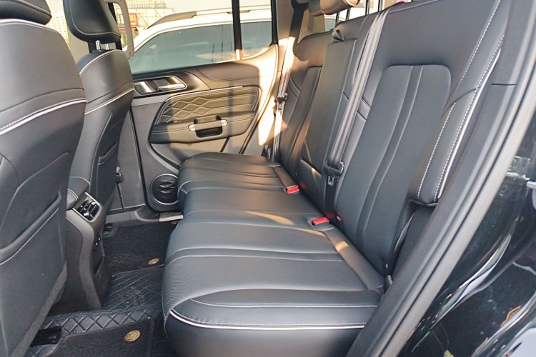 坦克300 2024款 2.0T 征服者中控内饰7004