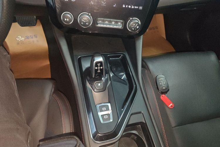 领克02 2018款 1.5T DCT两驱劲Pro版 国V中控内饰18