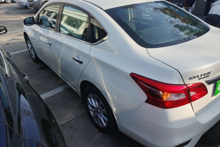 日产 轩逸 2024款 经典 1.6XE CVT舒适版车身外观6003