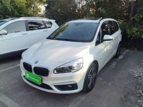 宝马2系旅行车(进口) 2015款 218i 运动设计套装