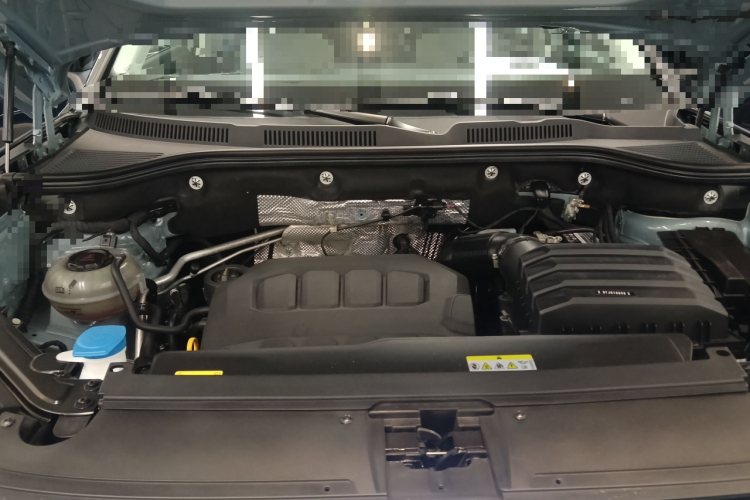 大众 揽巡 2023款 380TSI 四驱R-Line巡游版机舱底盘24