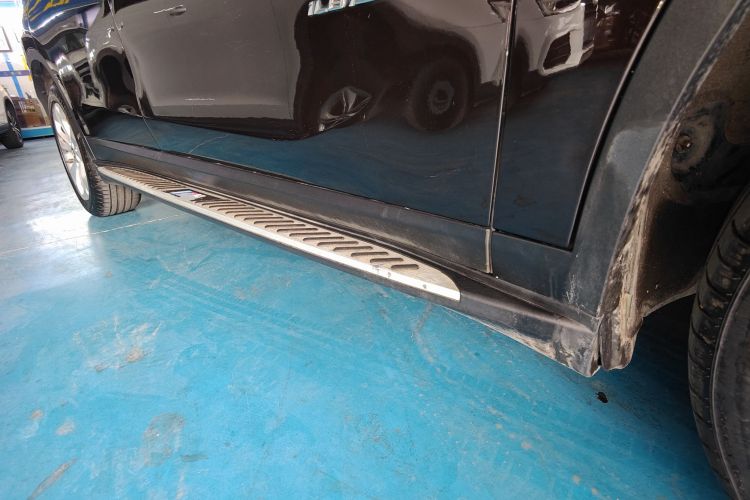 宝马X1 2016款 sDrive18Li 尊享型局部细节9001