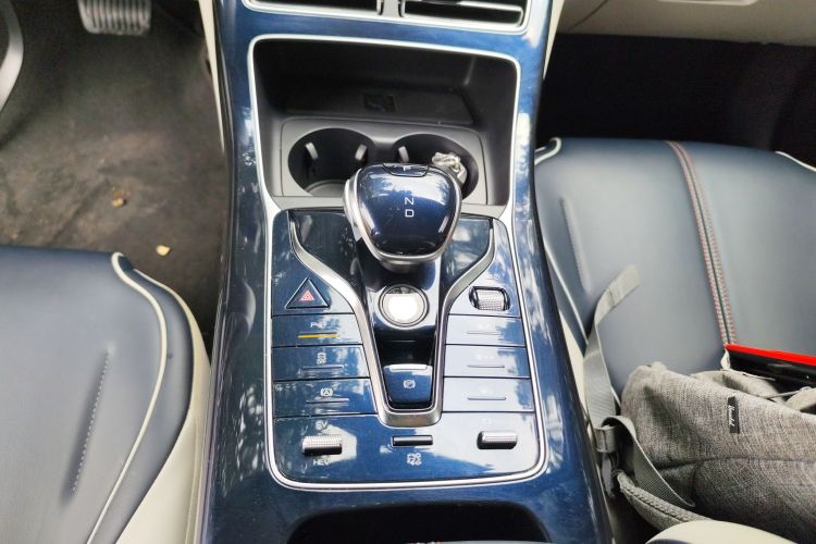 比亚迪 秦PLUS 2021款 DM-i 55KM 旗舰型中控内饰18