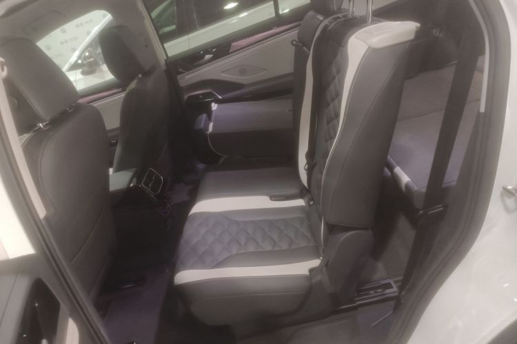 大众 ID.6 CROZZ 2022款 长续航PRO版中控内饰7004