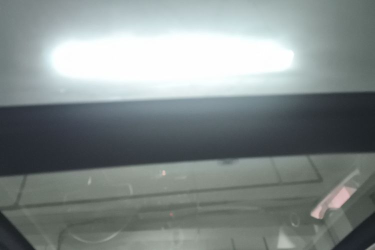 路虎 揽胜极光 2023款 极光L 249PS 豪华版中控内饰22