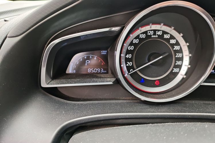 马自达3 昂克赛拉 2016款 三厢 1.5L 自动舒适型中控内饰15