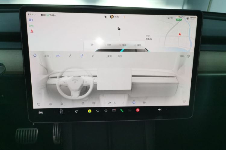 特斯拉 Model Y 2022款 后轮驱动版中控内饰16