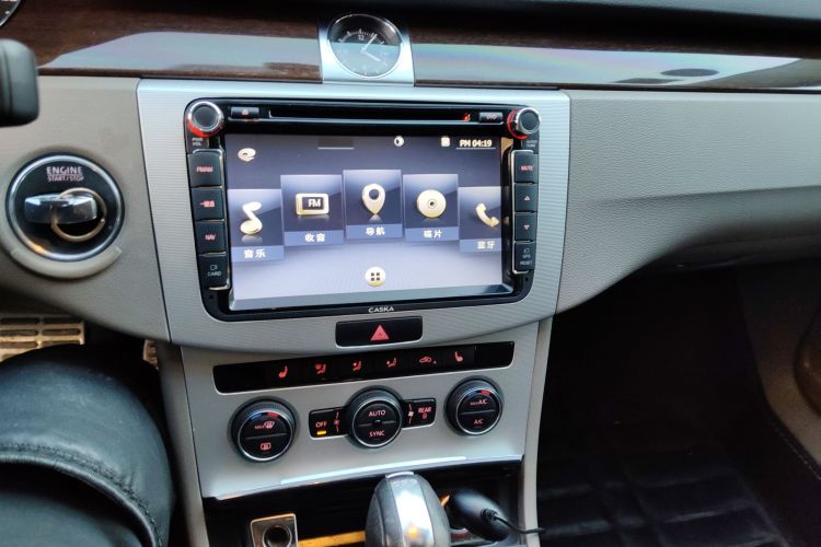 大众 迈腾 2015款 改款 2.0TSI 尊贵型中控内饰16
