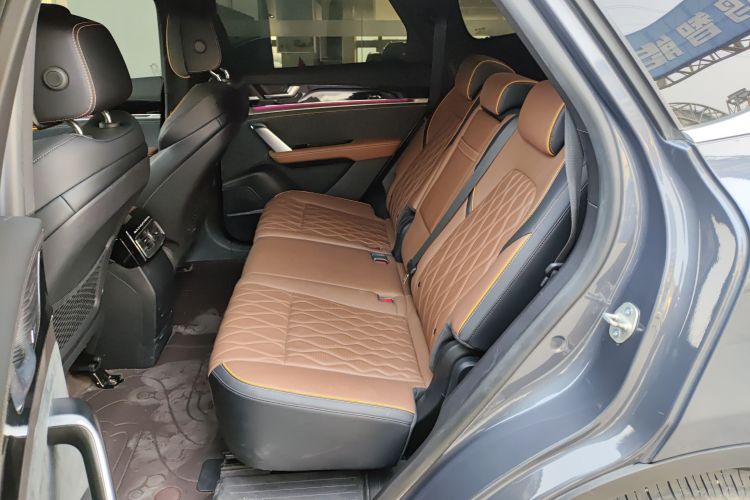 比亚迪 唐新能源 2021款 DM-i 112KM 尊荣型中控内饰21