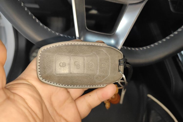 比亚迪 秦Pro新能源 2019款 EV 超能版 标准版智联领尚型中控内饰7001