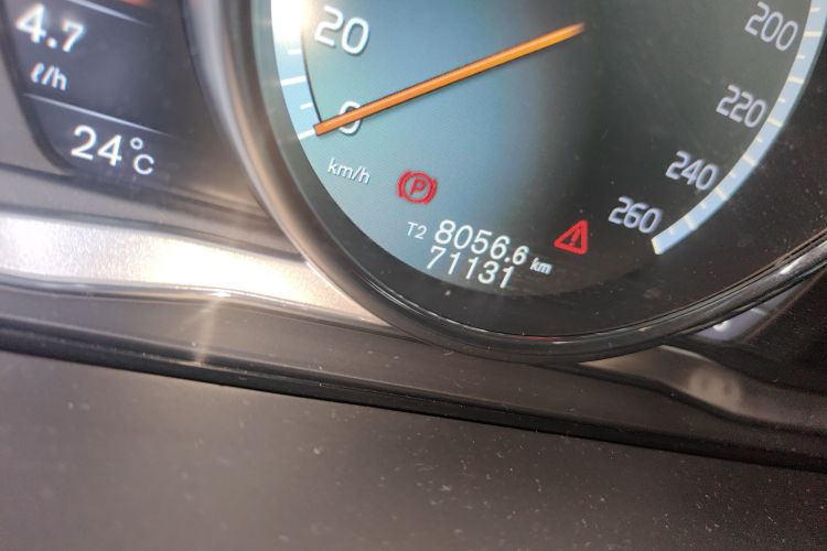 沃尔沃S60 2016款 S60L T4 智远版中控内饰15