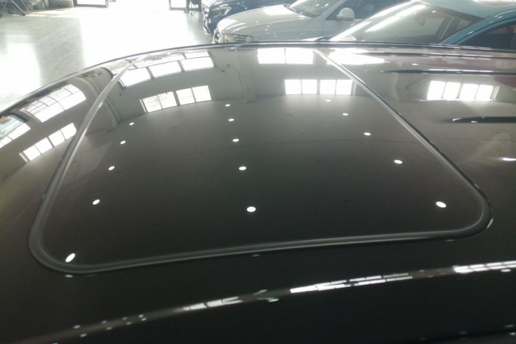 丰田 卡罗拉锐放 2024款 2.0L 精英版局部细节57