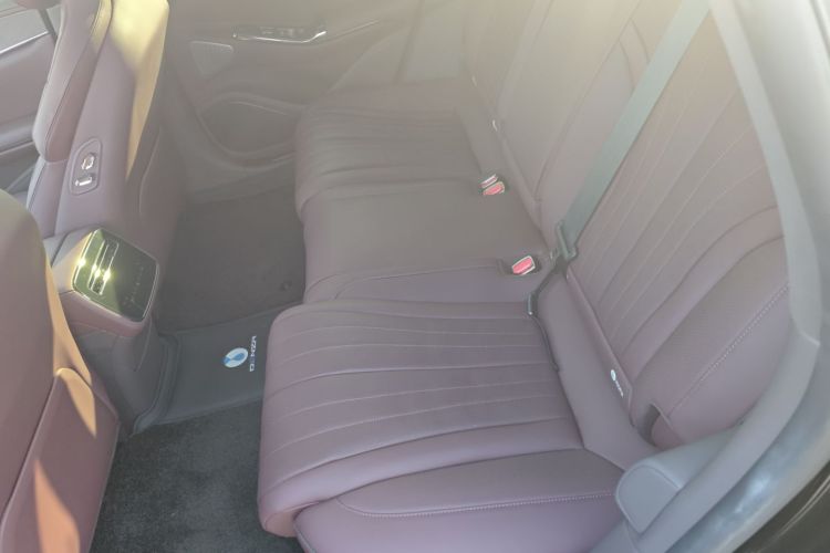 腾势Z9GT 2024款 1100四驱Max版中控内饰21