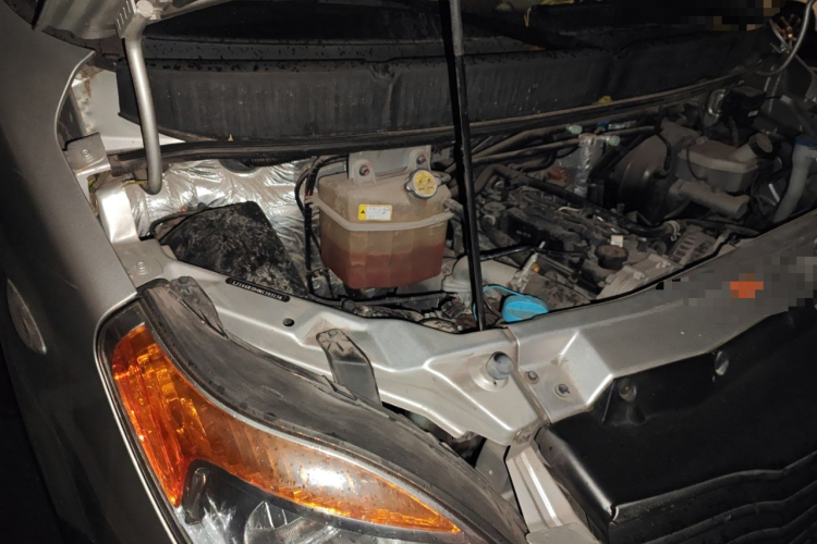 江汽集团 星锐 2021款 2.2T 捷运王快运型局部细节9006