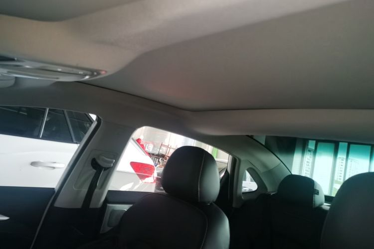 荣威i6 MAX新能源 2023款 EV 420天幕特别版局部细节22