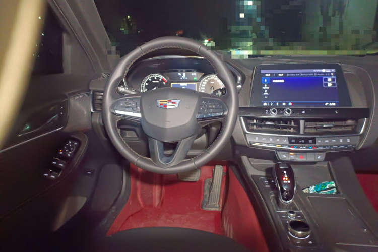 凯迪拉克CT5 2020款 28T 豪华型中控内饰13