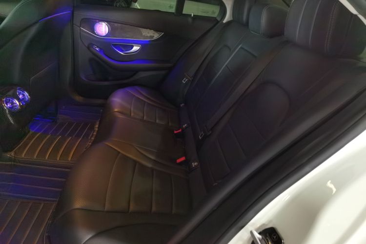 奔驰C级 2015款 改款 C 200 L 运动型中控内饰21