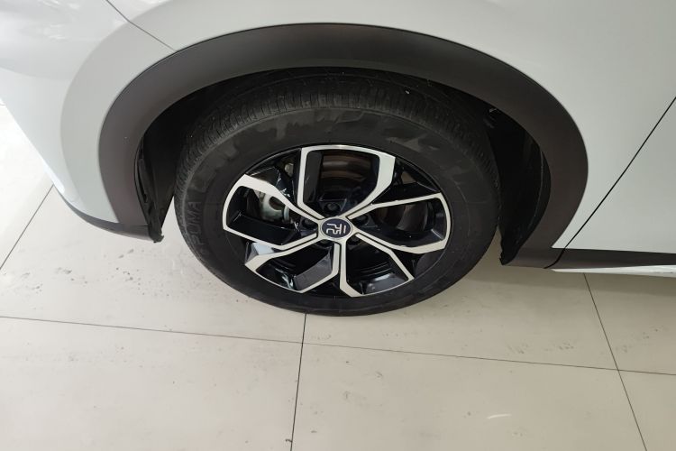 比亚迪 元PLUS 2023款 冠军版 430KM 领先型车身外观6007