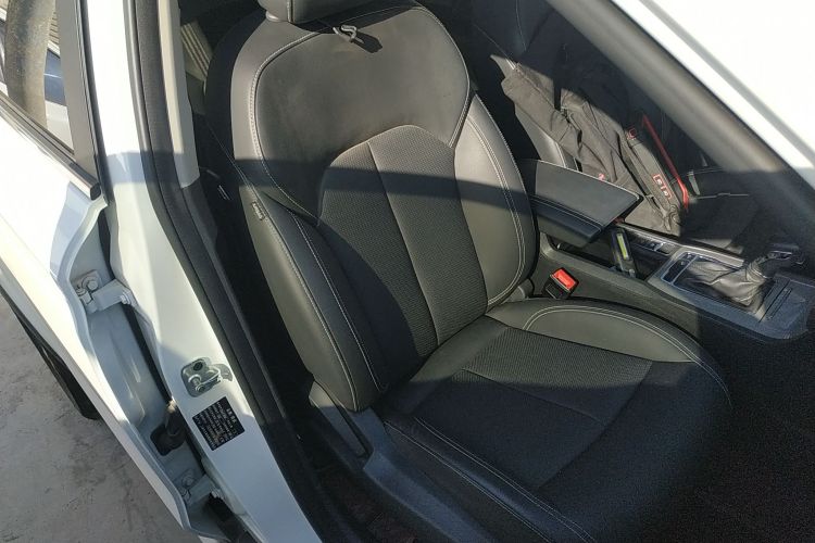 荣威RX5 2020款 20T 自动4G互联超越旗舰版局部细节41