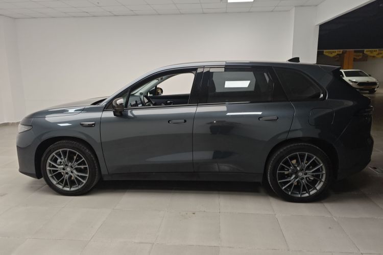 零跑汽车 零跑C10 2024款 530智享版车身外观4