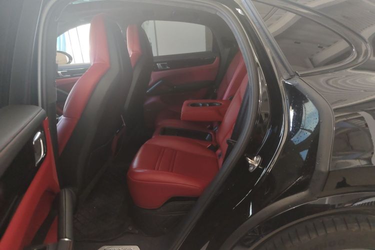 保时捷 2019款 Cayenne Coupé 3.0T中控内饰21