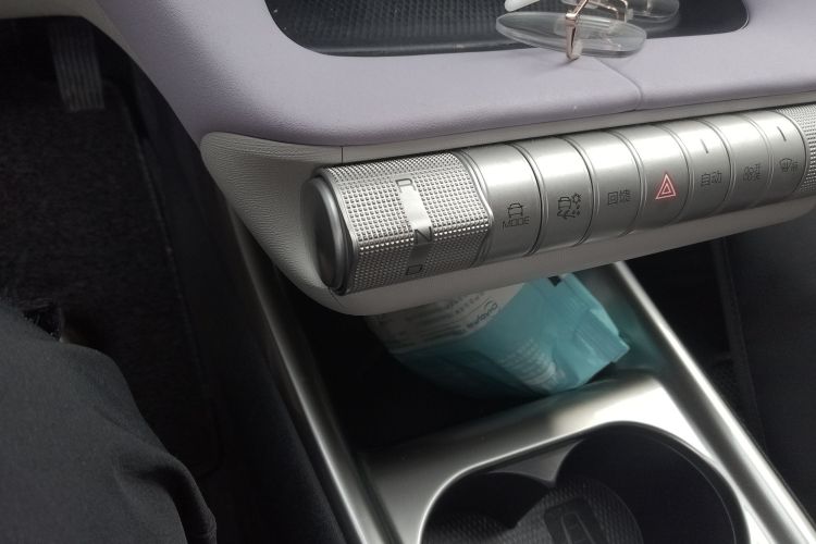 比亚迪 海豚 2023款 420km 时尚版局部细节18