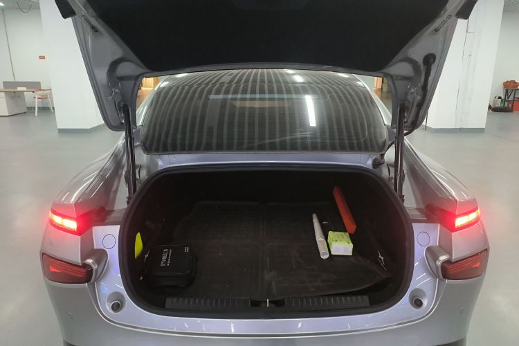 小鹏P7 2022款 480E机舱底盘23