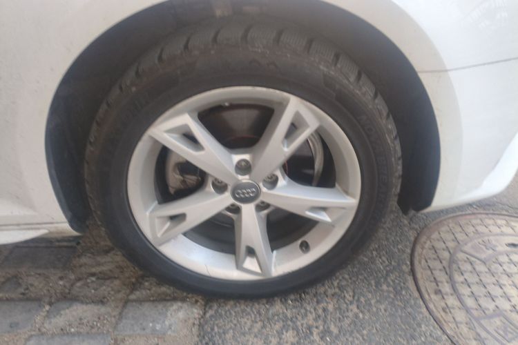 奥迪A4L 2017款 40 TFSI 时尚型车身外观6007