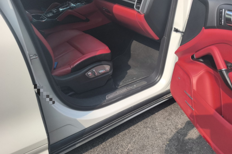 保时捷 2011款 Cayenne 3.0T局部细节9005