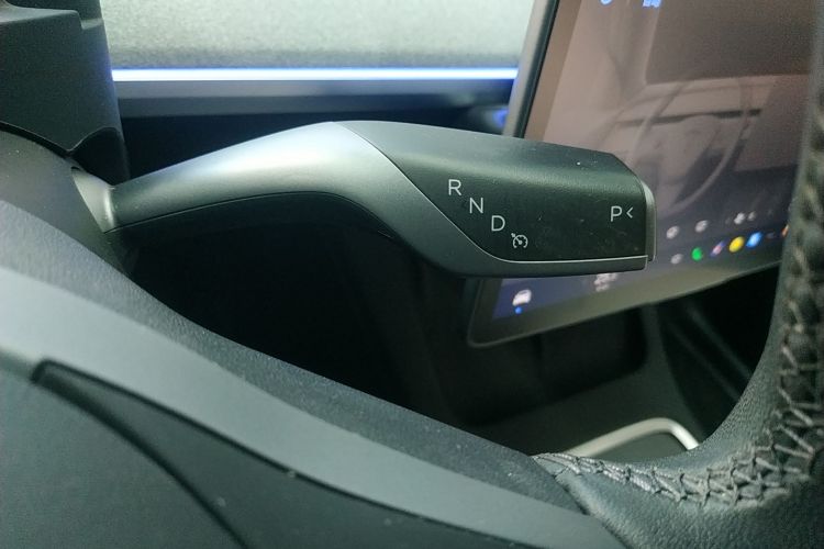 特斯拉 Model Y 2023款 后轮驱动版局部细节18