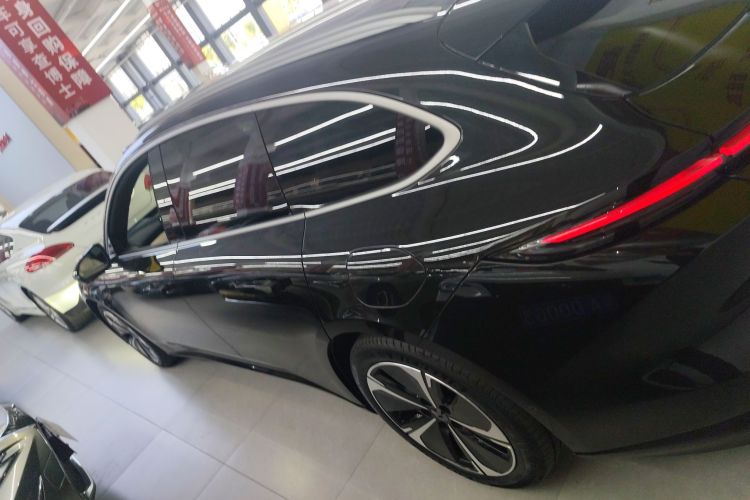 蔚来ET5T 2025款 100kWh Touring车身外观6003