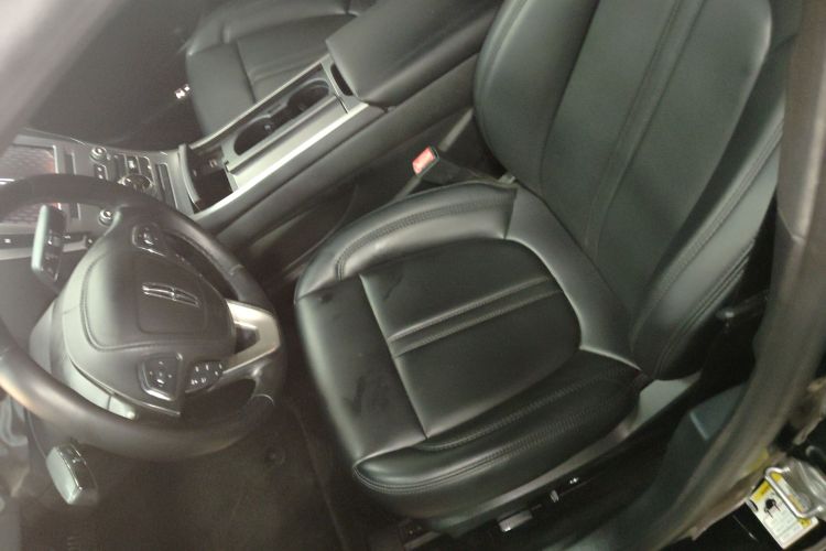 林肯MKZ  2.0T 尊悦版 国VI中控内饰19