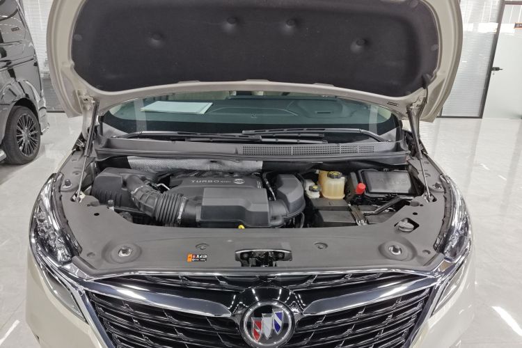 别克GL8 2022款 ES陆尊 653T 豪华型机舱底盘24