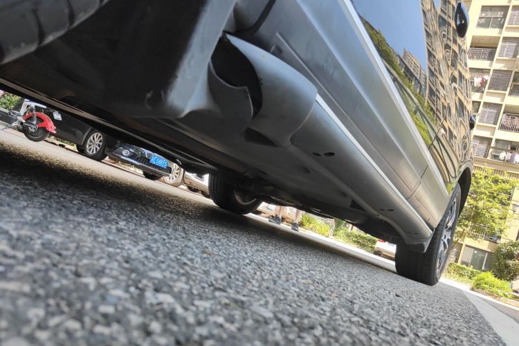 大众 途观 2015款 2.0TSI 自动四驱豪华版局部细节9004