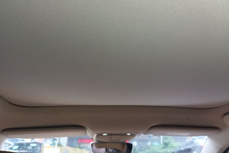 鸿蒙智行 问界M5 2022款 增程后驱标准版局部细节22