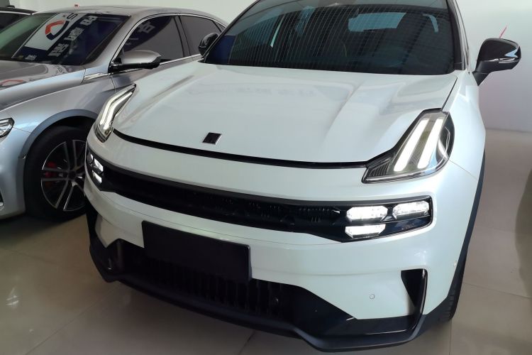 领克06 2023款 Remix 1.5T 劲Halo车身外观2