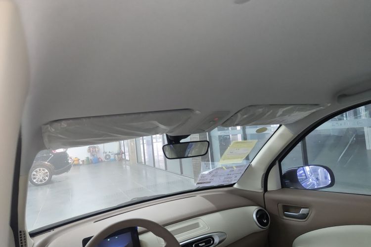 五菱汽车 宏光MINIEV 2025款 四门版 进阶款中控内饰22