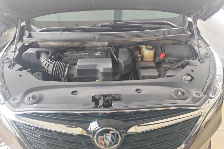 别克GL8 2022款 ES陆尊 653T 尊享型机舱底盘24