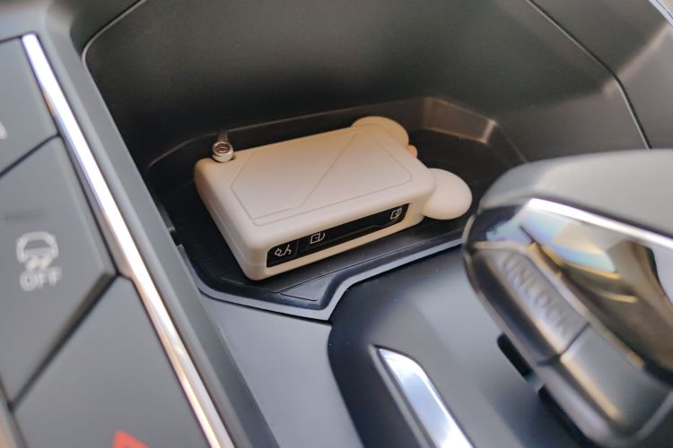 领克06 2023款 Remix 1.5T Shero中控内饰11