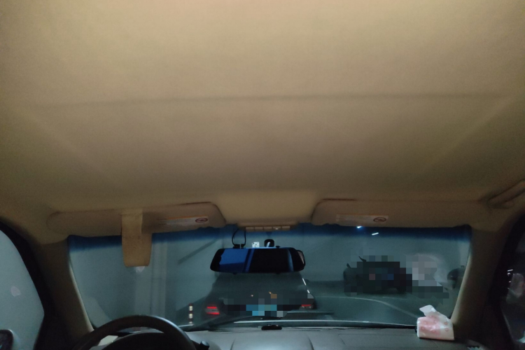 别克GL8 2011款 2.4L CT舒适版局部细节22