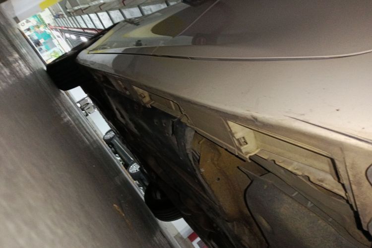 丰田 锐志 2013款 2.5S 菁锐版局部细节9002