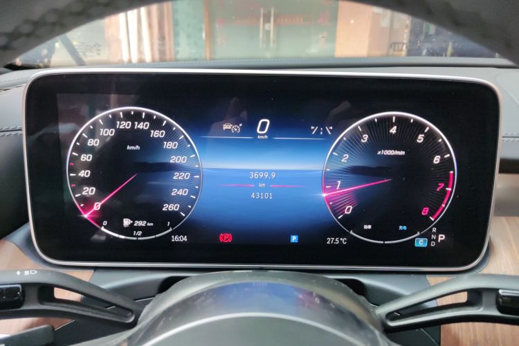 奔驰C级 2023款 改款 C 260 L中控内饰14