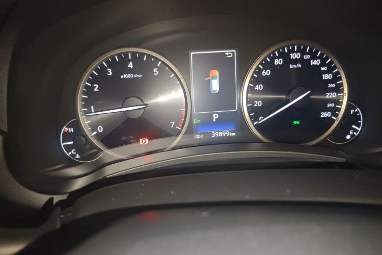 雷克萨斯NX 2018款 200 前驱 锋行版 国V中控内饰15