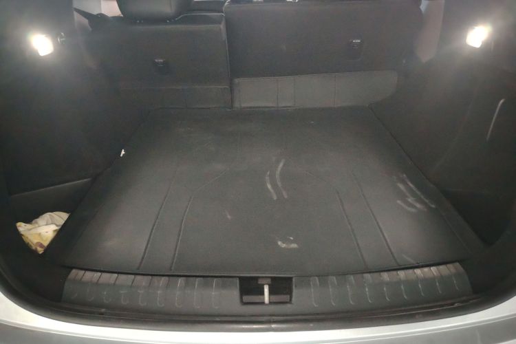 昊铂HT 2023款 670 后驱特高压版机舱底盘23