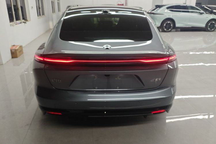 蔚来ET5 2025款 75kWh车身外观6