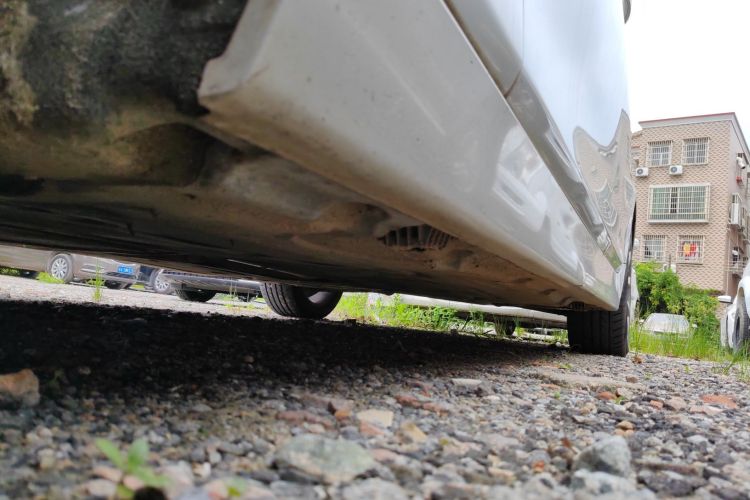 宝马5系 2017款 525Li 领先型局部细节9002