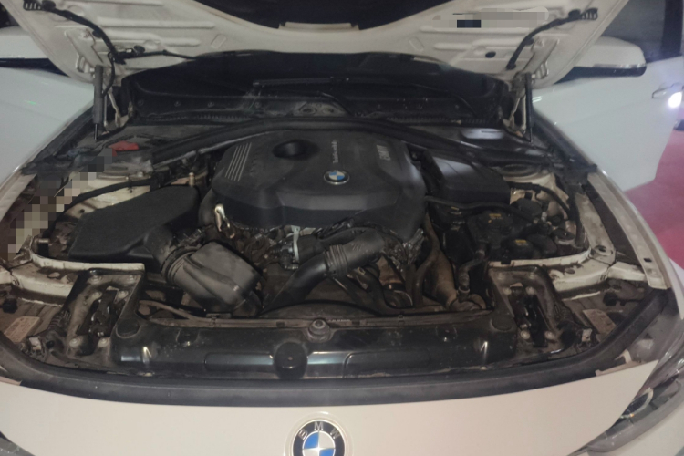 宝马3系 2019款 320Li M运动套装局部细节24