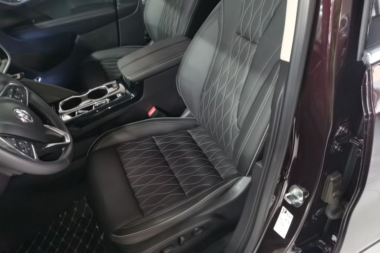 别克 2020款 昂科威S 652T 四驱Avenir艾维亚局部细节19