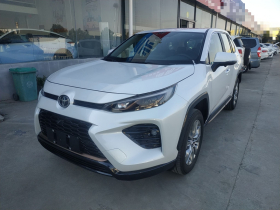 丰田 威兰达 2024款 2.0L CVT两驱都市版