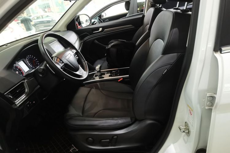 哈弗H6 2018款 蓝标 运动版 1.5T 自动两驱精英型中控内饰19